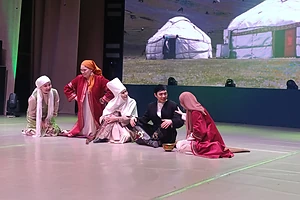 В Петропавловске школьникам показали постановку «Абайдың қара сөздері» в рамках идеологии «Закон и Порядок»