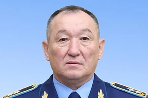 Министра обороны Казахстана освободили от занимаемой должности