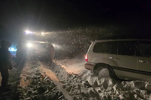 Из-за непогоды на дорогах СКО сразу в нескольких районах потребовалась помощь спасателей