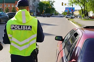 Четыре автомобиля с подложными номерами выявили полицейские в СКО за несколько дней