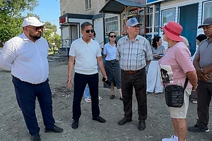 В селе Чкалово СКО выявили нарушения благоустройства