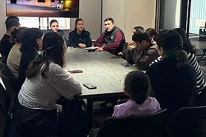 Закон и порядок — фундамент будущего: в Акжарском районе Северо- Казахстанской области прошла встреча с молодежью