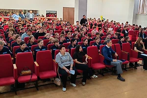 В Петропавловске для студентов провели акцию-челлендж «Территория согласия»