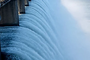 Перелив на Сергеевском водохранилище достиг 64 см: за сутки прибыло еще почти 20 см