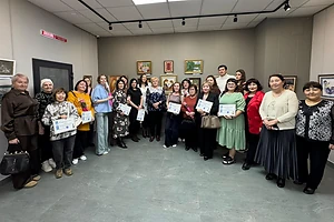 Древняя магия нити и бесконечное тепло человеческих рук оживили легенды о вечной любви на выставке в Петропавловске