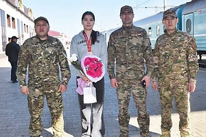 СҚО ТЖД қызметкері Алина Гарап қоян-қолтық ұрыстан Қазақстан чемпионатының қола жүлдегері атанды