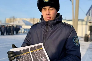 В Тайынше за день полиция СКО проверила безопасность школ, дворов и 79 человек из группы риска