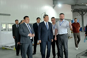 СҚО әкімі «КазахМедИмпорт» ЖШС-нің жұмысымен танысты