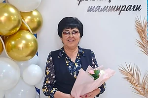 Әке жолын жалғаған ұстаз: Петропавлдағы Қожаберген жырау атындағы №6 мектепте 40 жыл еңбек еткен Шынар Сейітқызының ұстаздар әулеті