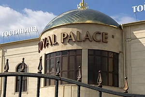 Royal Palace оцепили: в популярном ресторанном комплексе Петропавловска меняют замки и работают полицейские