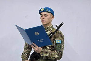 Қазақстанда 1 745 әскери қызметші білім беру грантына ие болды