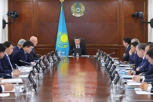 Олжас Бектенов Қазақстан Президентінің тапсырмалары шеңберінде Экономиканы монополиясыздандыру жөніндегі комиссияның отырысын өткізді