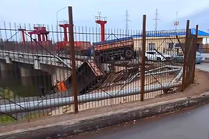 В полиции раскрыли новые подробности ДТП с КАМАЗом на Петропавловском гидроузле