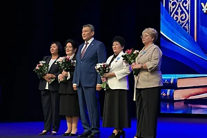 Почти 50 педагогов СКО наградили в честь Дня учителя: среди отмеченных - ветераны с полувековым стажем и молодые специалисты